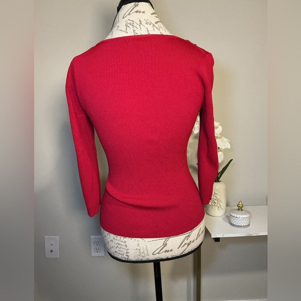 Cable & Gauge Red Long Sleeve Top with Bow Details - Picture 2 of 6